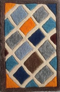 Handmade Wool Geometric Pattern Rug