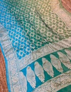 Dual Shade Banarasi Pure Chiffon Silk Saree