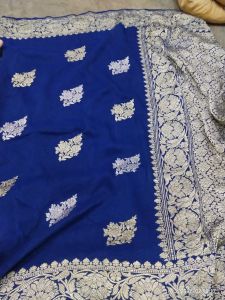 Handwoven Banarasi Kadhwan Saree