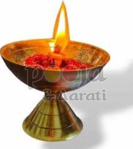 Traditional Temple Lighting Brass Pooja Diya