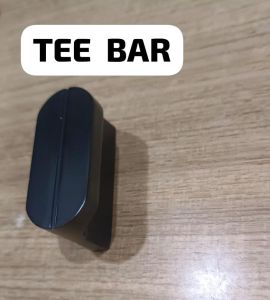 Tee Bar Oval Cabinet Knob