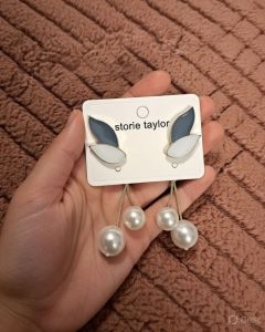 Leaf Pearl Tassel Contemporary Drop Earrings