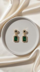 Neze Emerald Elegance Drop Earrings