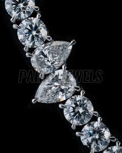 Pear Shap Lab Grown Diamond Neck Chain for Women