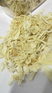 dehydrated white onion flakes