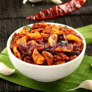 Spicy Garlic Pickle