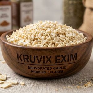 3-5mm Dehydrated Garlic Chopped