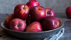 A Grade Fresh Kashmiri Apple