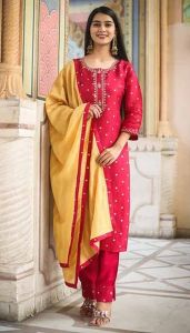 Red Printed Ladies Cotton Suit Set