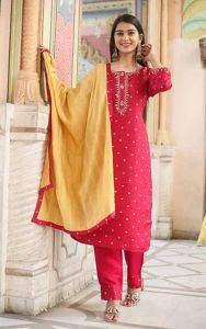 Red Printed Ladies Cotton Suit Set