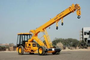 Crane (12 Mt to 700MT) Rental Service