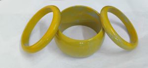 Vintage Mustard Resin Bangle