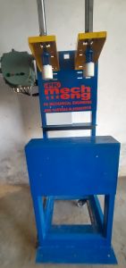 Automatic Safety Cap Fixing Machine