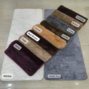 Rectangle Chinese Rabbit Fur Mat