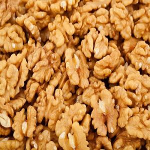 Natural Walnut Kernels