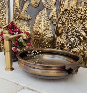 Brass Antique Urli Wash Basin
