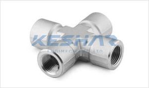 Instrumentation Pipe Female Cross