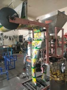 Automatic Mild Steel Namkeen Packaging Machine