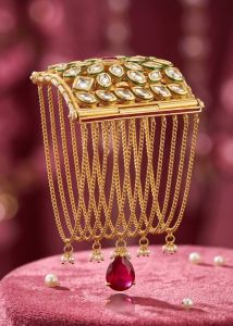 Handcrafted Kundan Bracelet