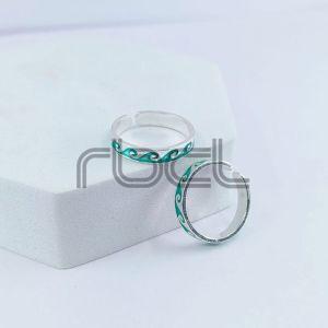Enamel Green Peacock Toe Ring