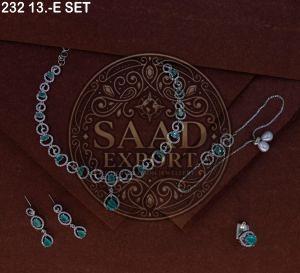 Elegant Party Wear Zircon Necklace Set