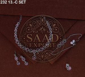 Elegant Party Wear Zircon Necklace Set