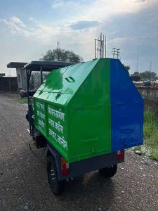 Electric Garbage Van With Hydraulic Tipping