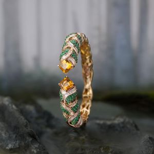 Golden Emerald Twist Moissanite Luxury Bangle