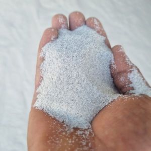 30–80 Mesh White Silica Sand