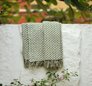 Green Woven Cotton Throw Blanket