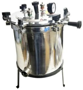 35 L Stainless Steel Verticle Autoclave
