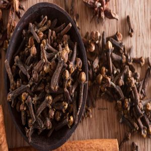 Whole Cloves
