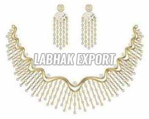 Classic Diamond Gold Necklace Set