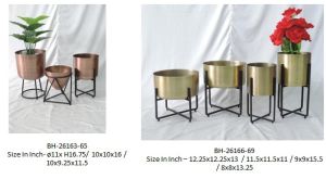 Round Metal Planter