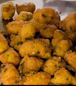 Moong Dal Pakoda Vada