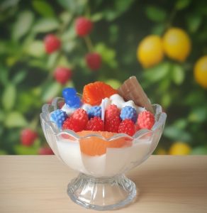 Fruity Frappy Scented Candle