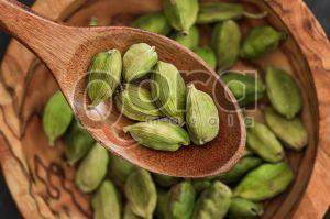 Whole Bold Green Cardamom