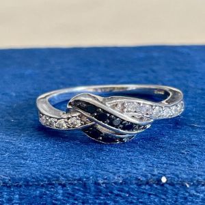 Ladies Midnight Wave 925 Italian Sterling Silver Zirconia Diamond Ring