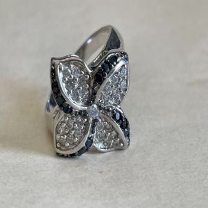 Noir Bloom Sterling Silver Zirconia Diamond Ring