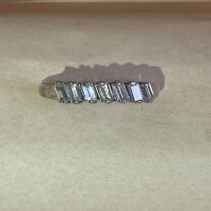 Prism Row Sterling Silver Zirconia Diamond Ring
