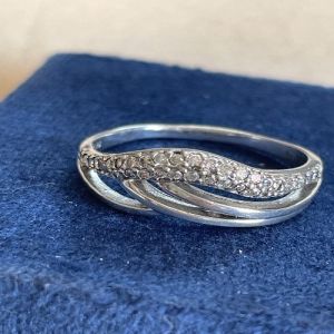 Silver Wave Bloom Sterling Silver Zirconia Diamond Ring