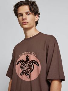 Custom Print Oversized 180 GSM Round Neck T-Shirts