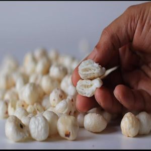 6 Suta Raw Makhana