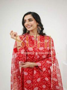 Ladies Red Printed Kota Doria Kurti Set with Dupatta