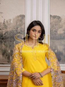 Ladies Yellow Solid Cotton Kurti Set With Dupatta