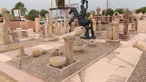 Designer Pink Stone Fountain