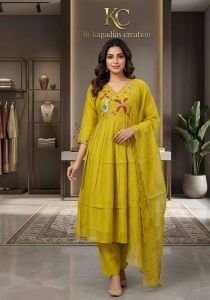 Heavy Dupatta Work Mul Chanderi Ethnic Kurta Set