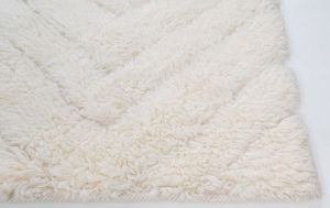 90x150 Inch Ivory Handmade Shaggy Rugs