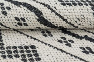 Ivory Black Jute Wool Rug