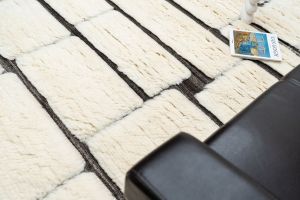 Modern Ivory Hand Knotted Rugs